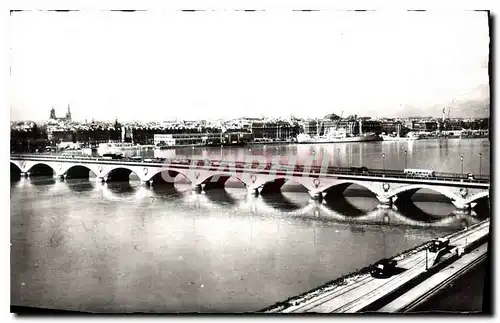 Cartes postales Bordeaux le Pont de Pierre et vue generale du Port