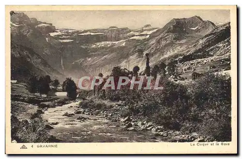 Cartes postales Gavarnie Le Cirque et le Gave