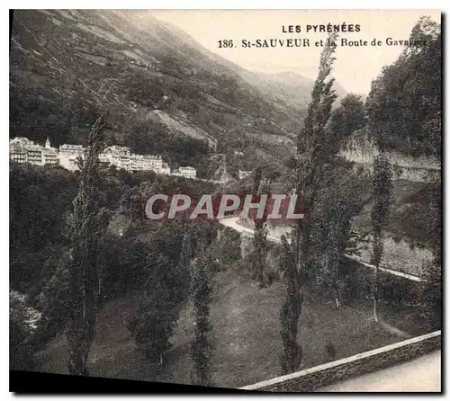 Cartes postales Les Pyrenees St Sauveur et la Route de Gavarnie