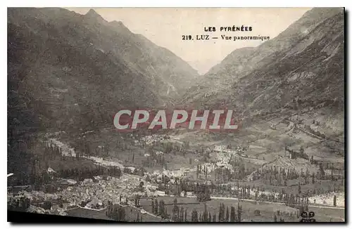 Cartes postales Les Pyrenees Luz Vue panoramique