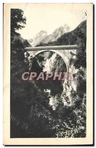 Cartes postales St Sauveur Le Pont Napoleon