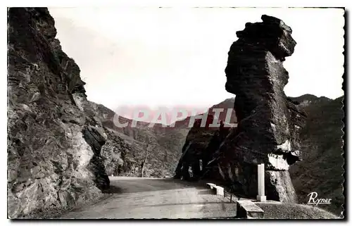 Ansichtskarte AK Route des Grandes Alpes Gorges de Daluis la Tete de Femme a gauche Silhouette de son Gardien