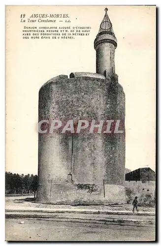 Cartes postales Aigues Mortes la Tour Constance Donjon circulaire ajoure d'etroites