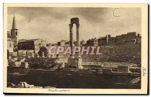 Cartes postales Arles sur Rhone Theatre Antique qui aurait ete commence au siecle d'Auguste et termine au ill si