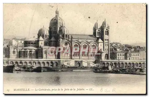 Cartes postales Marseille La Cathedrale prise de la Jetee de la Joliette