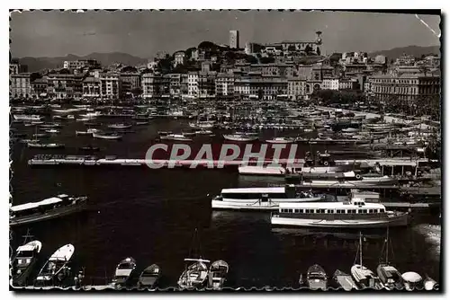 Cartes postales La Cote d'Azur Cannes le port et le Suquet vus du Casino Municipal Bateaux