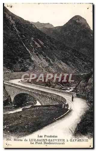 Ansichtskarte AK Les Pyrenees Route de Luz Saint Sauveur a Gavarnie le Pont Desdourroucat