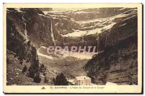 Cartes postales Gavarnie l'Hotel du Cirque et le Cirque