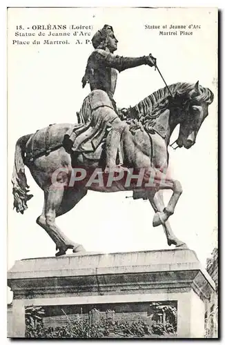 Cartes postales Orleans Loiret statue de Jeanne d'Arc Place du Martroi