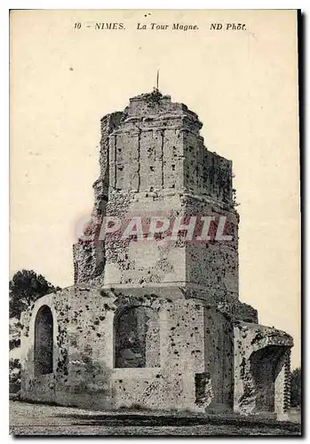 Cartes postales Nimes la Tour Magne