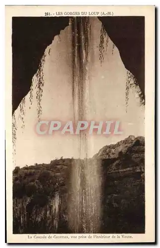 Cartes postales Les Gorges du Loup A M la Cascade de Courmes vue prise de l'Interieur de la Voute