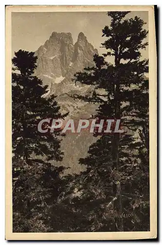 Cartes postales Les Pyrenees le Pic du Midi d'Ossau Face Ouest