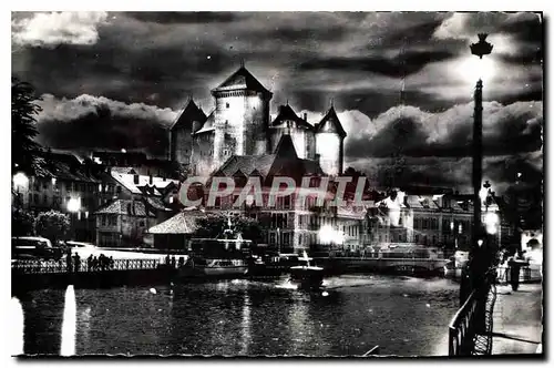 Cartes postales Annecy la nuit le Port et le Chateau illumine