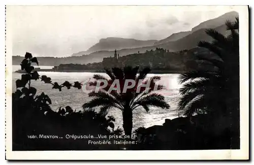 Cartes postales Menton Crepuscule vue prise de la Frontiere Italienne