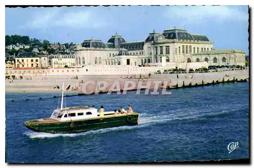 Ansichtskarte AK Trouville Reine des Plages Un yacht quiltant le Port Bateau