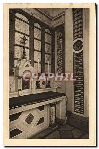 Cartes postales La Chapelle des Carmelites de Lisieux un des Autels du peristyle precedant la Chapelle de la Cha