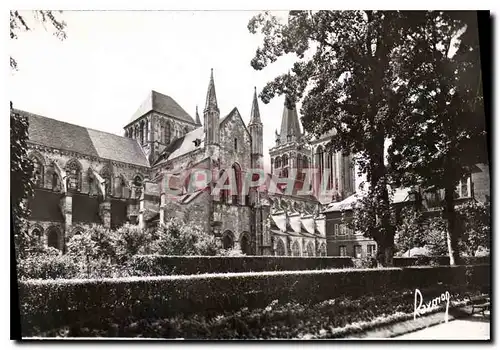 Ansichtskarte AK Images de France Lisieux Calvados La Cathedrale vue du Jardin Public