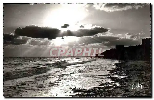 Ansichtskarte AK Luc sur Mer Calvados Contre jour sur les Falaises