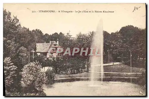 Cartes postales Strasbourg A l'Orangerie Le Jet d'Eau et la Maison Alsacienne