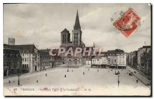 Cartes postales Lisieux La Place Thiers et la Cathedrale