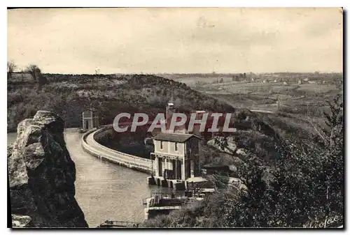 Cartes postales Eguzon Vue sur la retenue