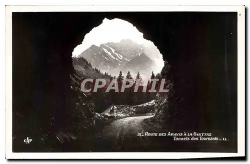 Cartes postales Route des Aravis a la Giettaz Tunnels des Tournants