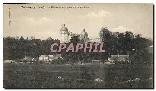 Ansichtskarte AK Valencay Indre Le Chateau vue prise et la Garenne