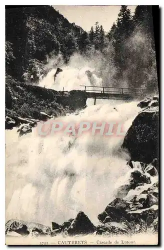 Ansichtskarte AK Cauterets Cascade de Lutour