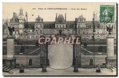 Ansichtskarte AK Palais de Fontainebleau Cour des Adieux