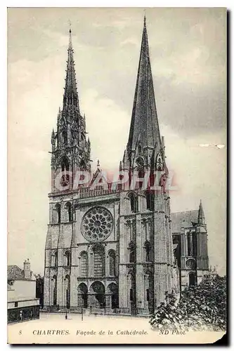 Ansichtskarte AK Chartres Facade de la Cathedrale