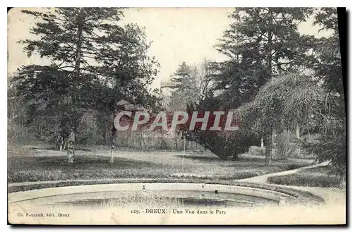 Cartes postales Dreux une vue Dans le Parc