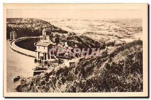 Cartes postales Barrage d'Eguzon vue sur la Vallee de la Creuse et le Pont des Piles