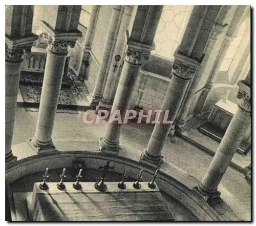 Cartes postales Fontgombault l'Eglise Abbatiale le Maitre Autel vu du Triforium