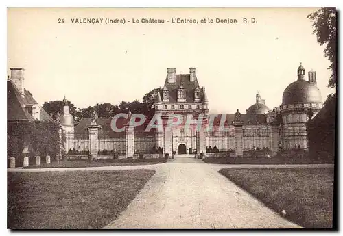 Ansichtskarte AK Valencay Indre le Chateau l'entree et le Donjon