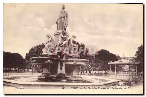 Ansichtskarte AK Nimes la fontaine Pradier et l'Esplanade