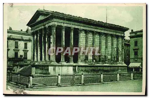 Cartes postales Nimes La Maison Carree