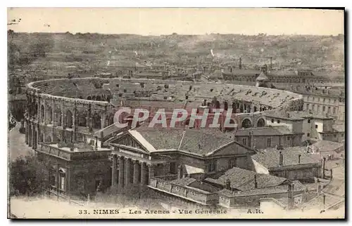 Cartes postales Nimes les Arenes Vue generale