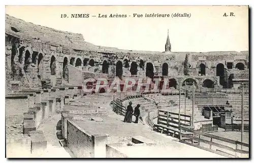 Cartes postales Nimes les Arenes Vue generale details