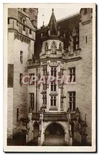 Ansichtskarte AK Chateau de Pierrefonds L'Escalier d'honneur