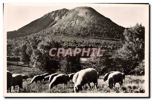 Cartes postales Environs de Clermont Ferrand P de D Le Puy de Dome