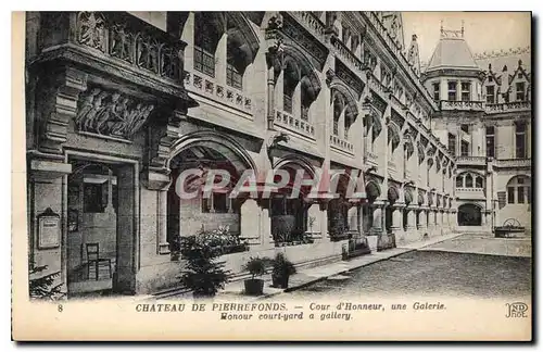 Cartes postales Chateau de Pierrefonds Cour d'Honneur