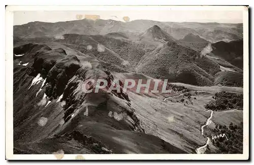 Ansichtskarte AK Au Sommet du Puy Mary Panorama sur le Puy Groou le Plomb du Cantal et les rochers de Peyre Arse