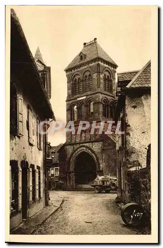 Ansichtskarte AK Salers Cantal L'Eglise