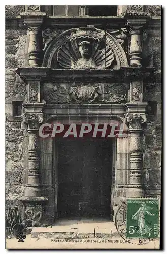 Cartes postales Cantal Porte d'Entree du Chateau de Messillac