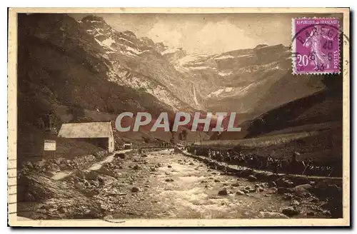 Cartes postales Gavarnie Le Gave et le Cirque