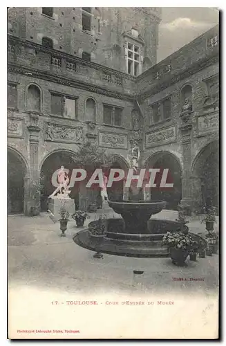 Ansichtskarte AK Toulouse Cour d'Entree du Musee