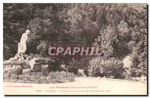 Ansichtskarte AK Les Pyrenees Centrales Luchon Statue de la Vallee du Lys dans le Parc