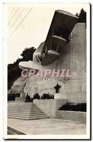 Cartes postales Caudebec en Caux Monument eleve aux Heros du Latham 47 Avion Aviation