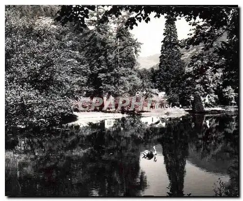 Ansichtskarte AK Luchon Hte Garonne Le Lac des Quinconces