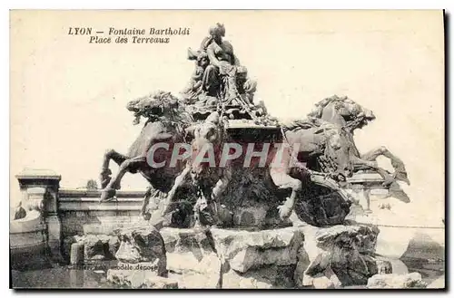 Cartes postales Lyon Fontaine Bartholdi Place des Terreaux